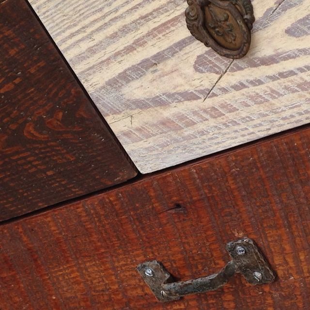 Console Table Plans - Hardware Closeup