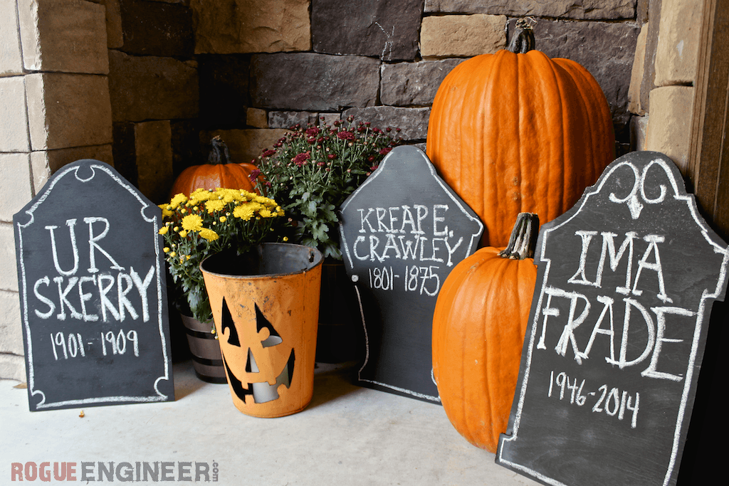 DIY Chalkboard tombstone - Free DIY Plan