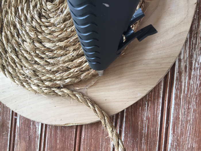 DIY Rope Plate Charger Free Plans