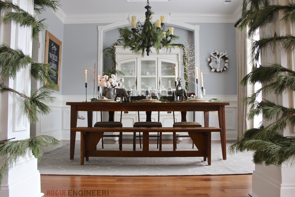 Christmas Tablescape 11