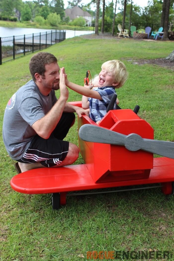 Airplane Play Structure { Free DIY Plans } Rogue Engineer