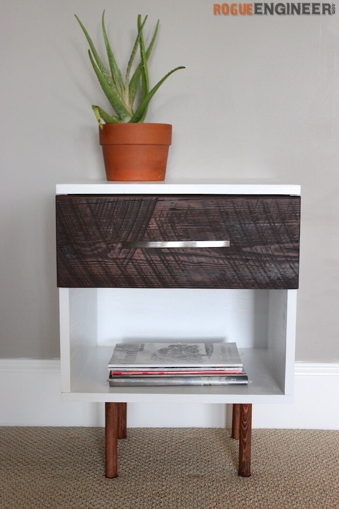 Featured image of post Mid Century Modern Bed Side Table : Our nightstand, made of solid oak wood and wood covered with.