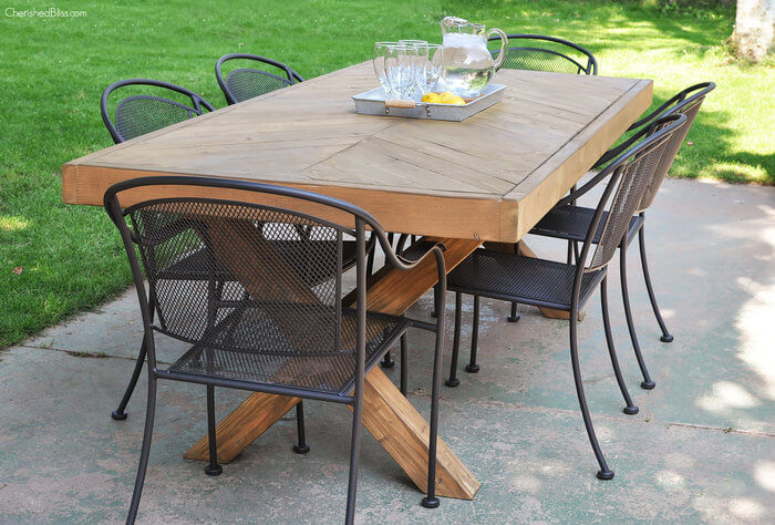 Outdoor Table with X-Leg and Herringbone Top - FREE PLANS