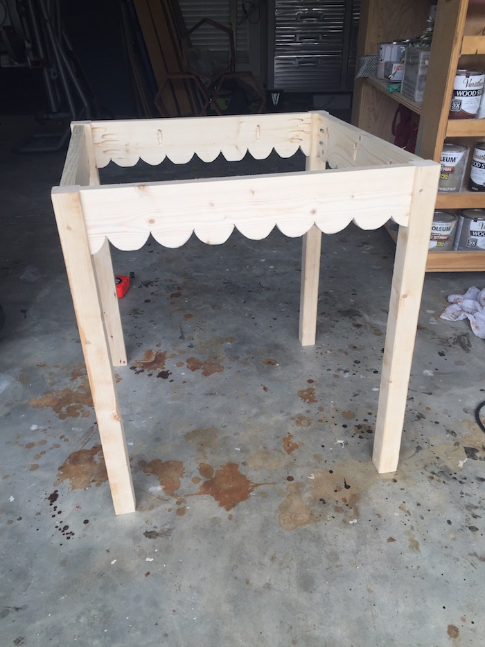 DIY Scalloped Side Table 1