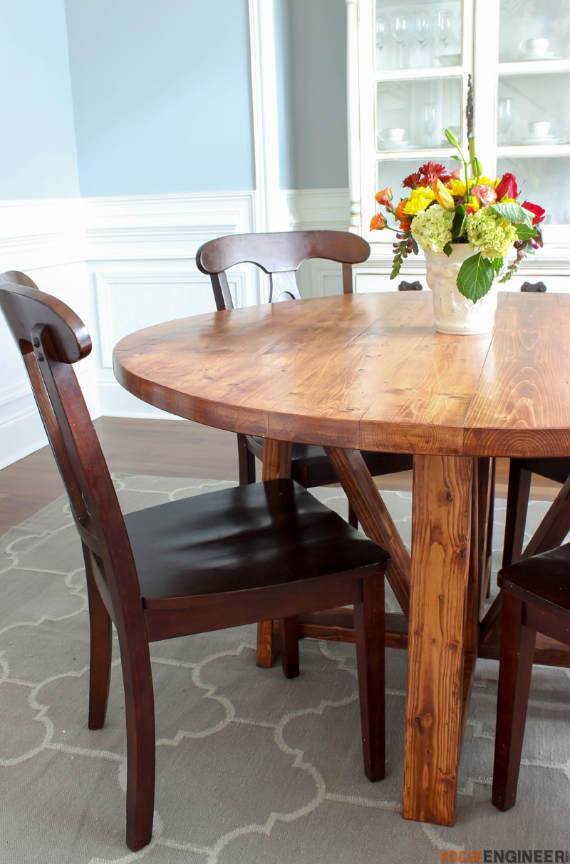 Round Trestle Dining Table - Free DIY Plans - Rogue Engineer