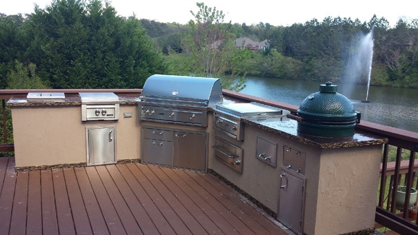 Lake Outdoor Kitchen