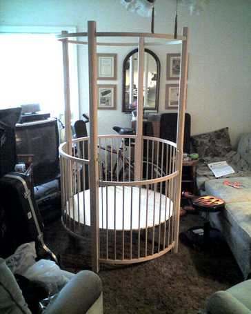 Round Crib