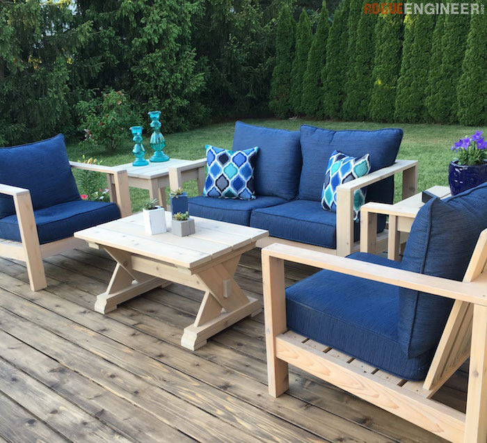 Small Outdoor Coffee Table » Rogue Engineer