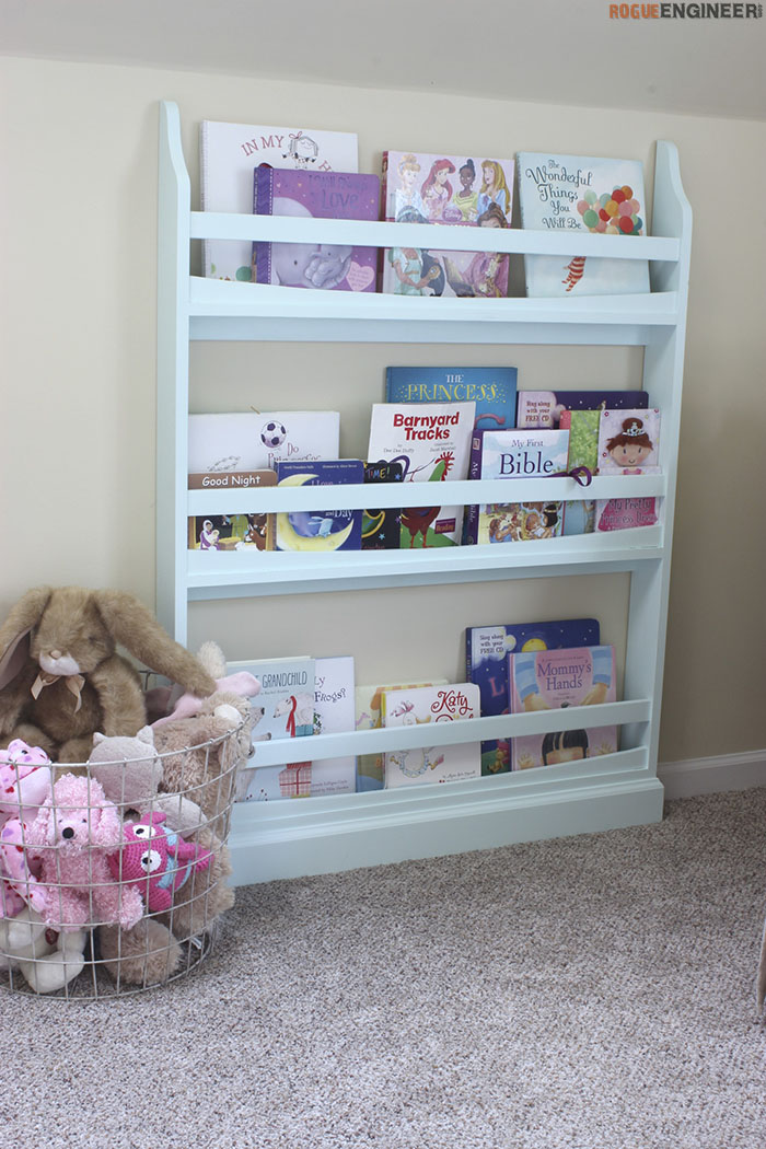 childrens book shelves wall