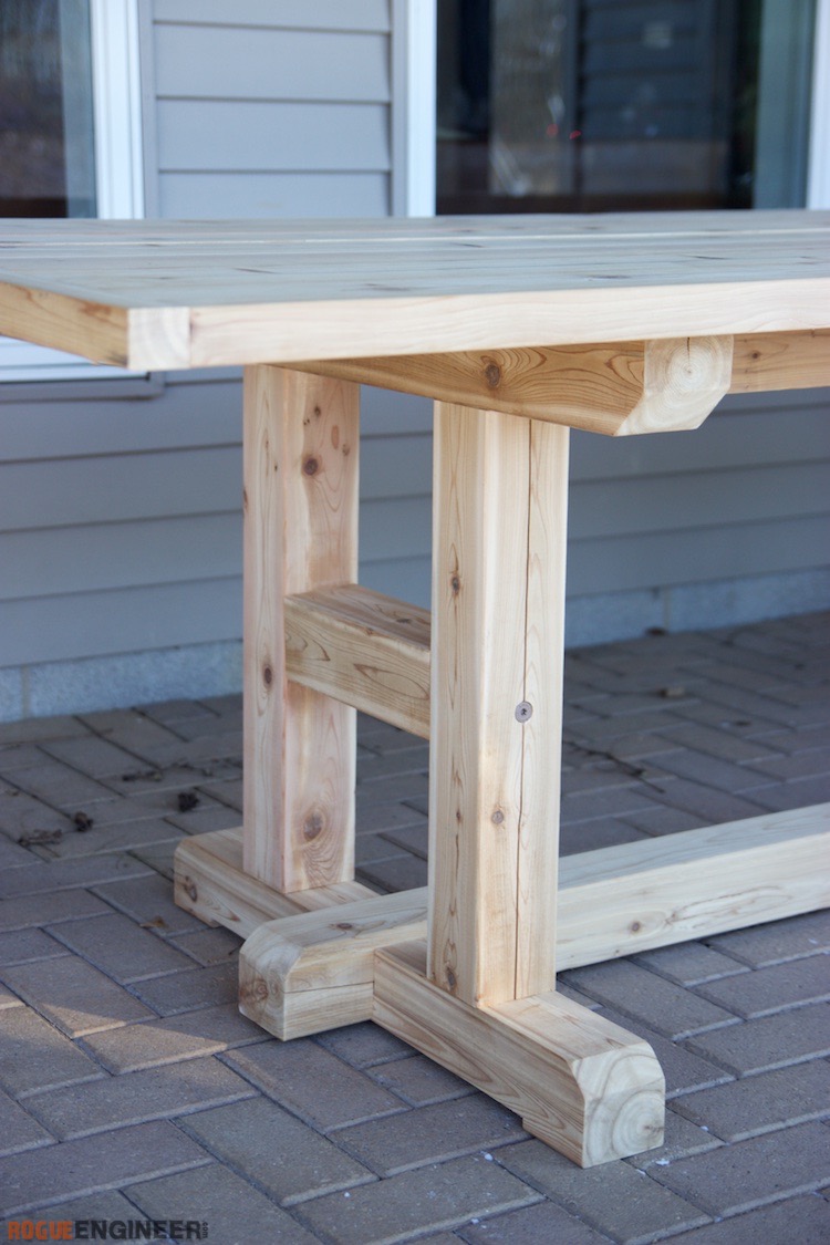 Build Your own X-Leg Outdoor Table - Honeybear Lane