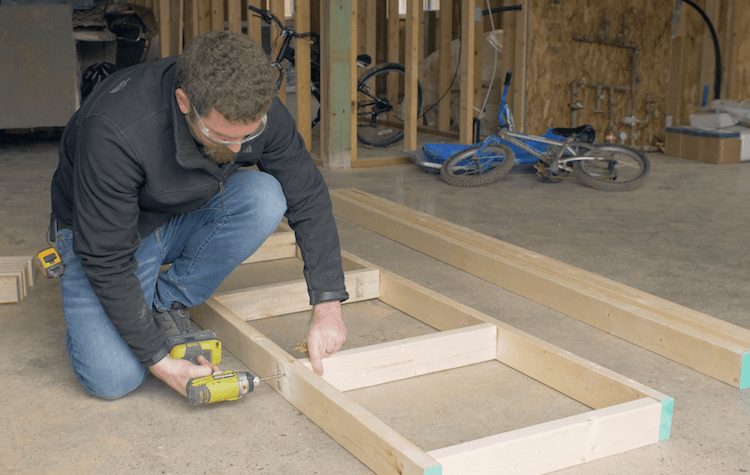 DIY Rolling Storage Shelves for the Garage