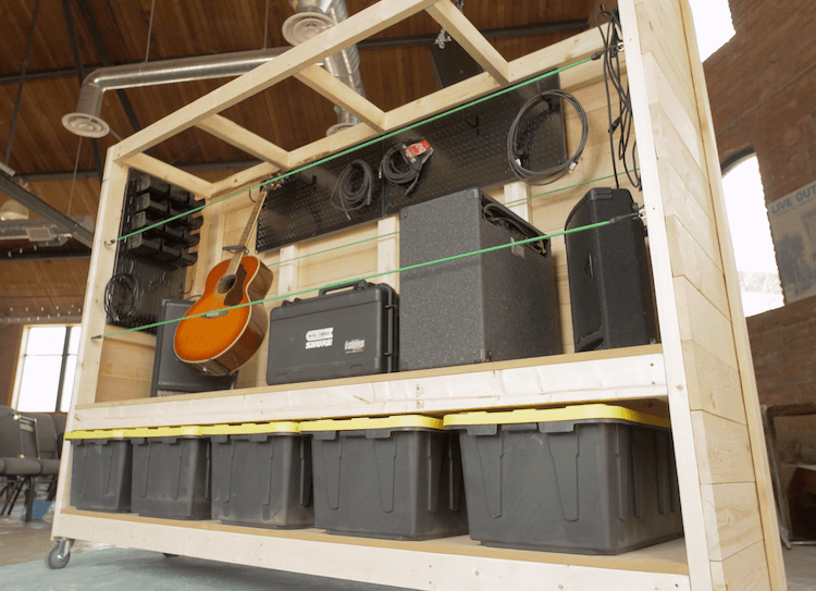 DIY Rolling Storage Shelves for the Garage