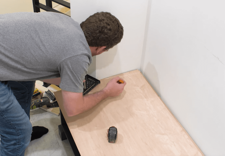 DIY Mudroom Bench 19