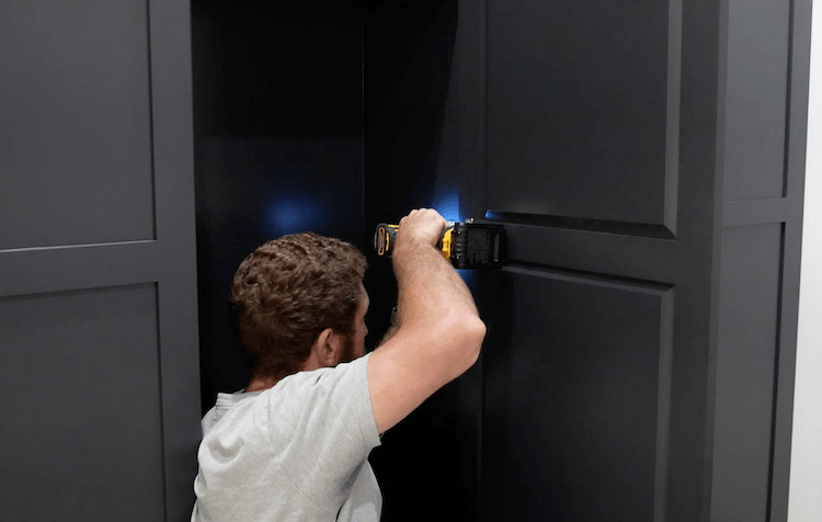 How to Build Mudroom Lockers 25