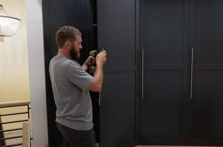 How to Build Mudroom Lockers 28