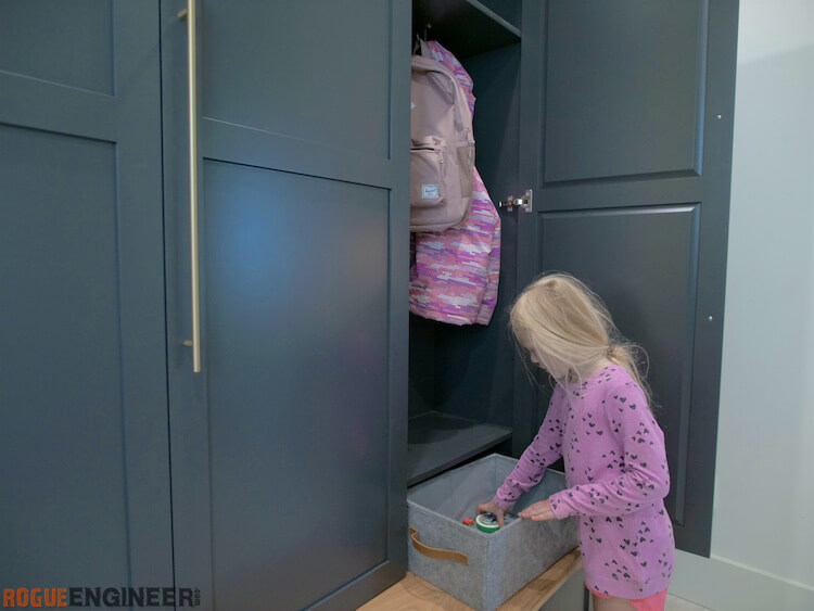 How to build Mudroom Lockers 8