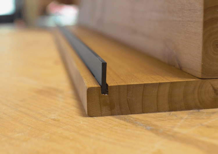 DIY Simple Shelf Display Ledge Plans Rogue Engineer 14