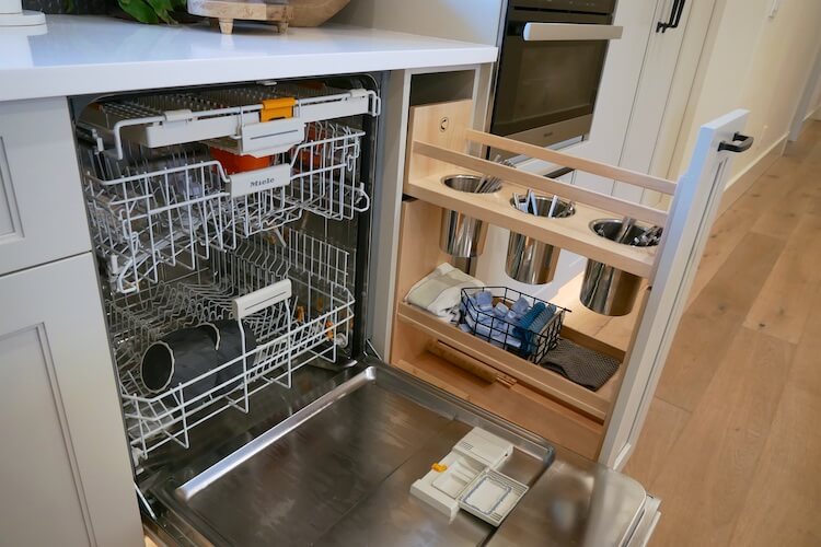 Cabinet Door Drying Rack » Rogue Engineer