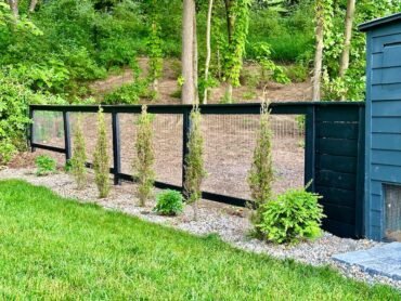 DIY Welded-Wire Garden Fence