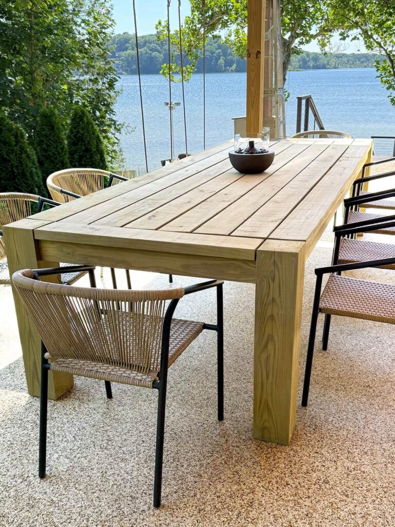 DIY Outdoor Table