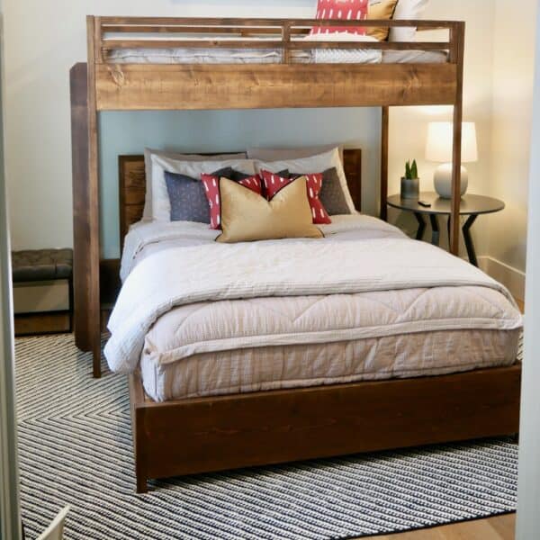 queen bed gallery 1