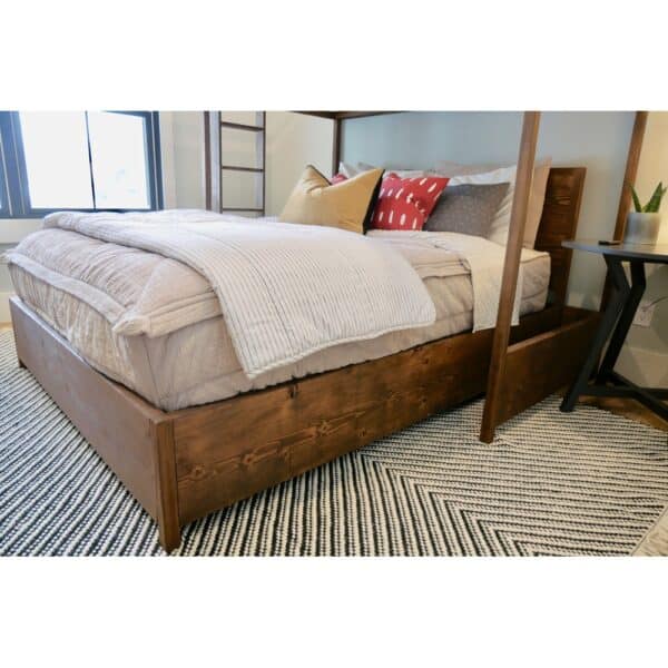 queen bed gallery 2