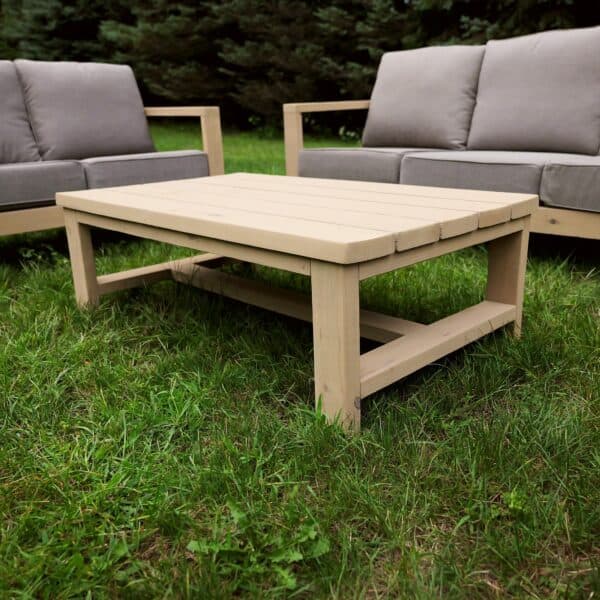 DIY outdoor coffee table